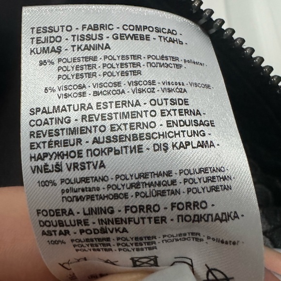 Armani Exchange New Mini Leather skirt - Picture 8 of 10